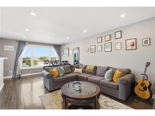 146 Lavina Crescent, Hamilton, ON - Indoor Photo Showing Living Room With Fireplace
