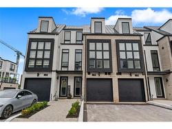 2-138 East Street  Oakville, ON L6L 0H9