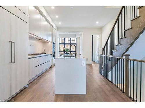 2-138 East Street, Oakville, ON - Indoor