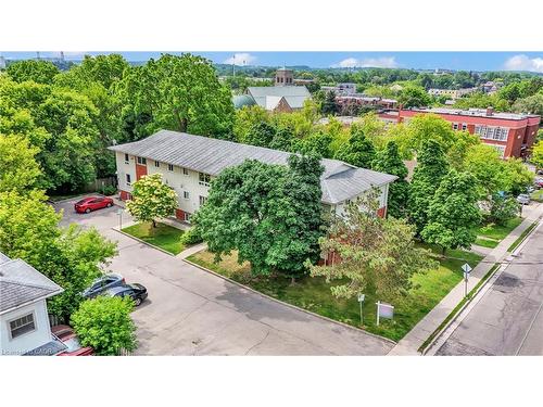 7-119 Cedar Street S, Kitchener, ON - Outdoor