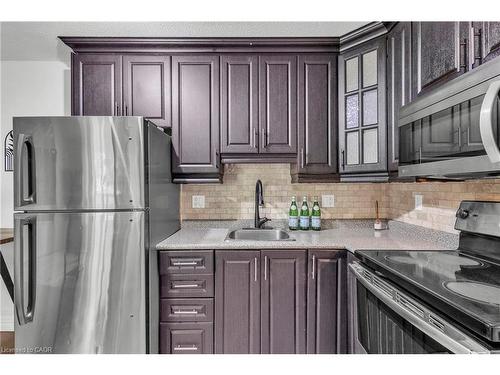 7-119 Cedar Street S, Kitchener, ON - Indoor Photo Showing Kitchen With Upgraded Kitchen