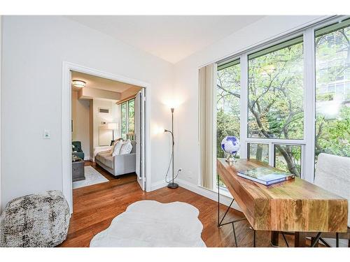 109-2119 Lake Shore Boulevard W, Toronto, ON - Indoor