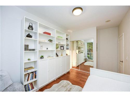 109-2119 Lake Shore Boulevard W, Toronto, ON - Indoor Photo Showing Other Room