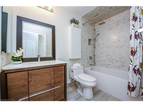 109-2119 Lake Shore Boulevard W, Toronto, ON - Indoor Photo Showing Bathroom