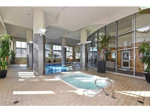 109-2119 Lake Shore Boulevard W, Toronto, ON -  With In Ground Pool With Exterior