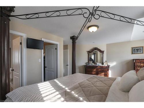 254 Rymal Road W, Hamilton, ON - Indoor Photo Showing Bedroom