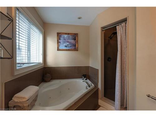 254 Rymal Road W, Hamilton, ON - Indoor Photo Showing Bathroom
