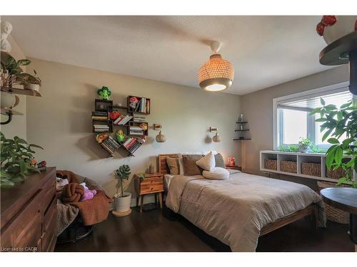 254 Rymal Road W, Hamilton, ON - Indoor Photo Showing Bedroom