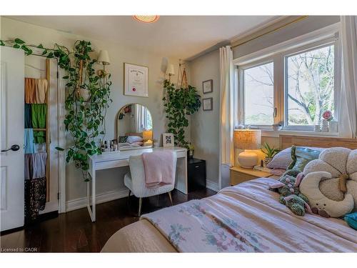 254 Rymal Road W, Hamilton, ON - Indoor Photo Showing Bedroom