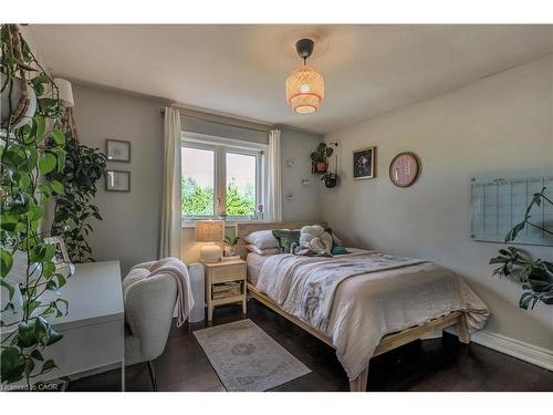 254 Rymal Road W, Hamilton, ON - Indoor Photo Showing Bedroom