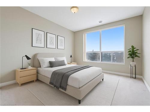 706-255 Keats Way, Waterloo, ON - Indoor Photo Showing Bedroom
