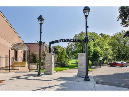 22-350 River Road, Cambridge, ON - Outdoor