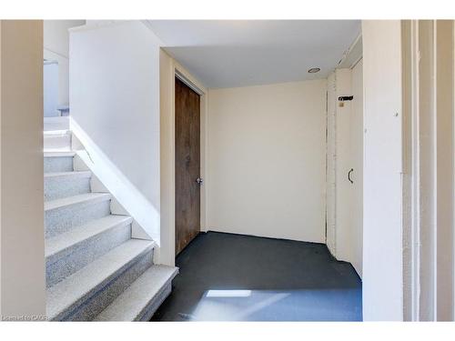 94 Scott Street, Kitchener, ON - Indoor Photo Showing Other Room