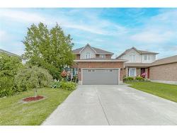 32 Vineberg Drive  Hamilton, ON L9B 2P6