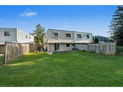 125 Ingleside Drive, Kitchener, ON - Outdoor