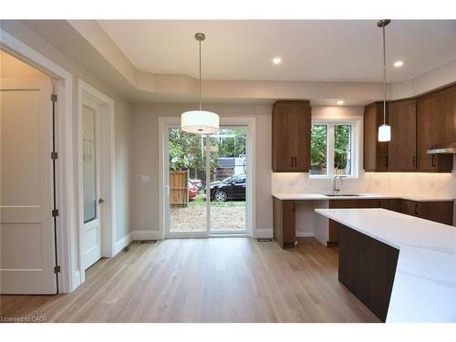 279 Hess Street S, Hamilton, ON - Indoor Photo Showing Kitchen
