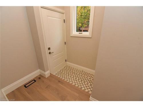 279 Hess Street S, Hamilton, ON - Indoor Photo Showing Other Room