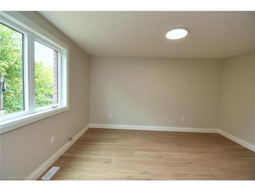 279 Hess Street S, Hamilton, ON - Indoor Photo Showing Other Room