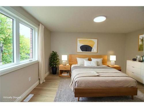 279 Hess Street S, Hamilton, ON - Indoor Photo Showing Bedroom