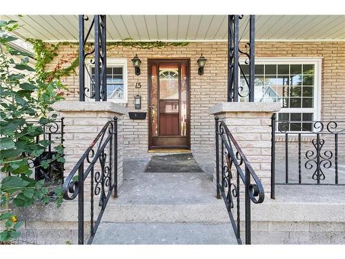 15 Mccormick Street, Welland, ON - Outdoor