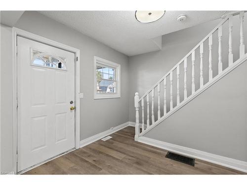 15 Mccormick Street, Welland, ON - Indoor Photo Showing Other Room