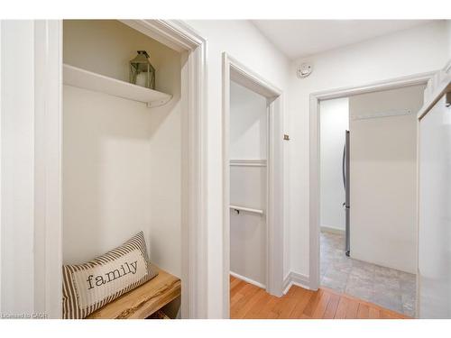 12 Duncan Drive, St. Catharines, ON - Indoor