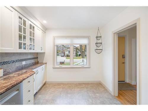 12 Duncan Drive, St. Catharines, ON - Indoor Photo Showing Other Room