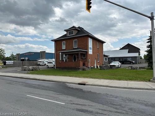 1360 Rymal Road E, Hamilton, ON 