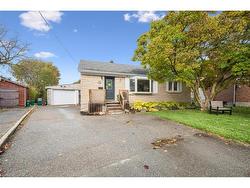 36 Englewood Place  Kitchener, ON N2H 4S6