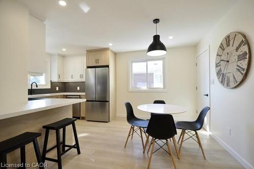 30 Grenadier Road, Cambridge, ON - Indoor