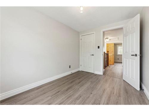 647 Balsam Crescent, Oshawa, ON - Indoor Photo Showing Other Room