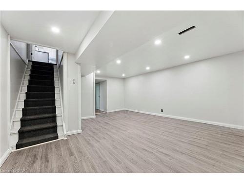 647 Balsam Crescent, Oshawa, ON - Indoor Photo Showing Other Room