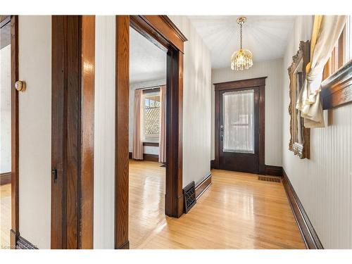 43 Mcnaughton Street, Cambridge, ON - Indoor Photo Showing Other Room