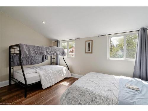 112 Nordic Road, Ravenna, ON - Indoor Photo Showing Bedroom