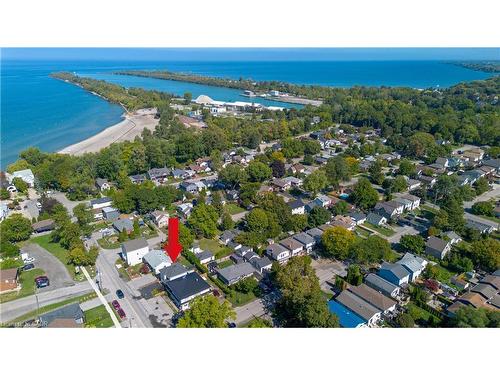 112 Arthur Street, St. Catharines, ON - Outdoor With Body Of Water With View