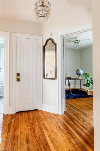 37 Lower Horning Road, Hamilton, ON - Indoor Photo Showing Other Room