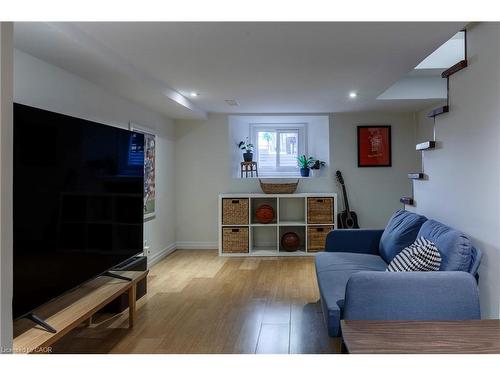 189 West Avenue N, Hamilton, ON - Indoor