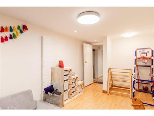 189 West Avenue N, Hamilton, ON - Indoor