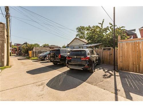 189 West Avenue N, Hamilton, ON - Outdoor