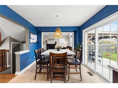 257 Wright Crescent, Niagara-On-The-Lake, ON - Indoor Photo Showing Dining Room