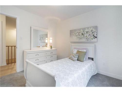 57 Monteith Drive, Brantford, ON - Indoor Photo Showing Bedroom