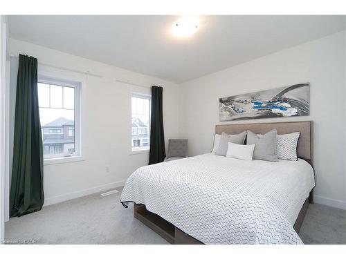 57 Monteith Drive, Brantford, ON - Indoor Photo Showing Bedroom