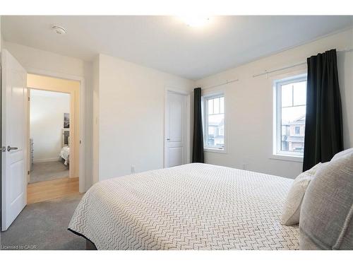 57 Monteith Drive, Brantford, ON - Indoor Photo Showing Bedroom