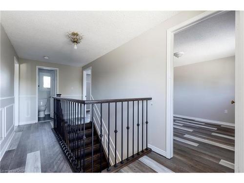 128 Brian Boulevard, Waterdown, ON - Indoor Photo Showing Other Room