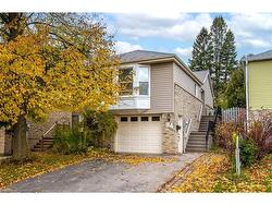 94 Macatee Place  Cambridge, ON N1R 6Z8