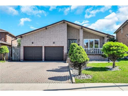 140 Solomon Crescent, Hamilton, ON - Outdoor