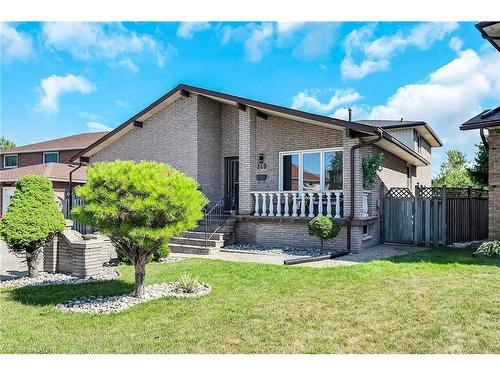 140 Solomon Crescent, Hamilton, ON - Outdoor With Deck Patio Veranda