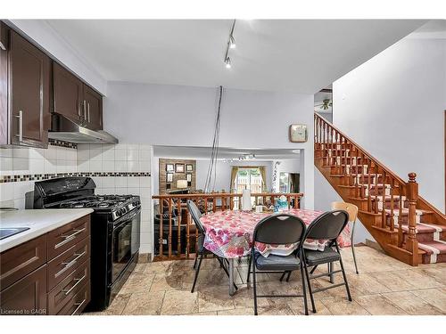 140 Solomon Crescent, Hamilton, ON - Indoor