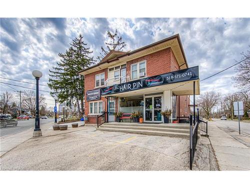 3 Brock Street, Kitchener, ON - Outdoor