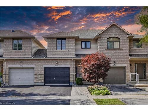 4005 Alexan Crescent, Burlington, ON - Outdoor With Facade